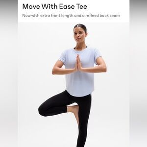 Athleta Move With Ease 2.0 Light Blue Gossamer Short Sleeve Tee